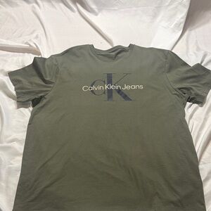 Calvin Klein Jeans Olive Crewneck Logo Tee